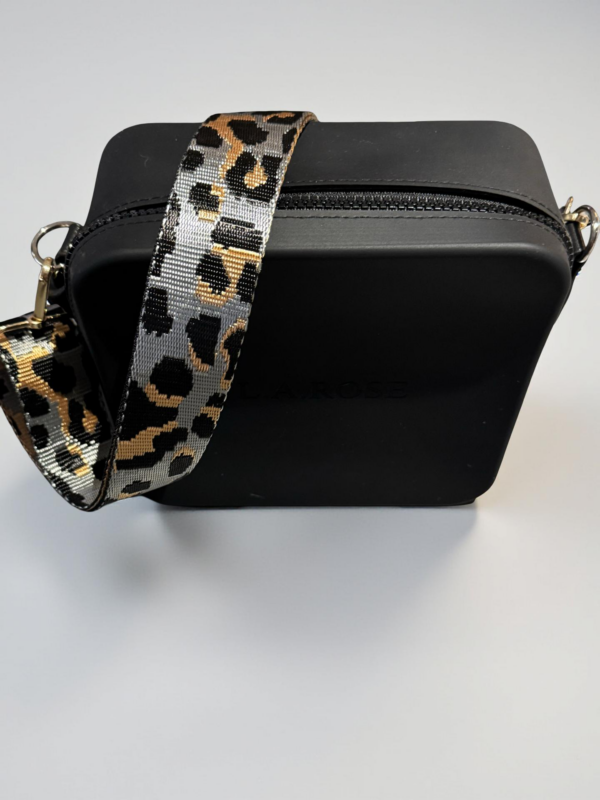 Silicone square Black with silver animal print - Image 2